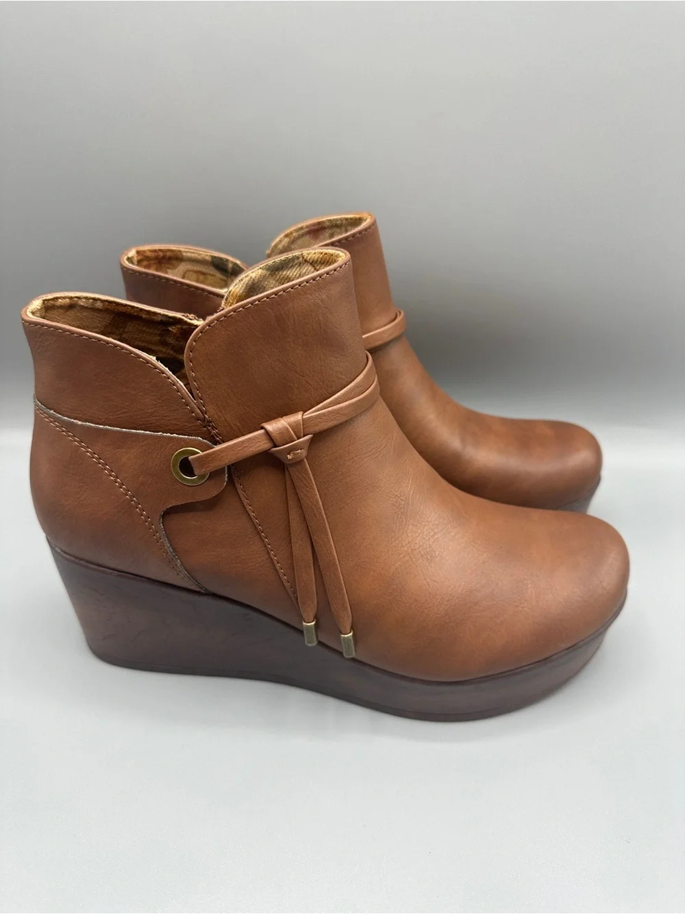 BOC By Born Faux Leather Zip Wedges Boots Women’s Size 9.5M Brown